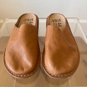 VIBAe ROMA Mule Brown Leather Unisex Minimalist NWOT EU44 US 10.5